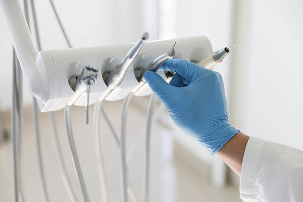Professional Tooth Extraction technician working in Cherry Valley, CA